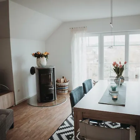 Moseltraum-villa Bei Trier Апартаменты *