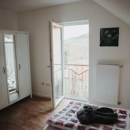 Апартаменты Moseltraum-villa Bei Trier Kenn